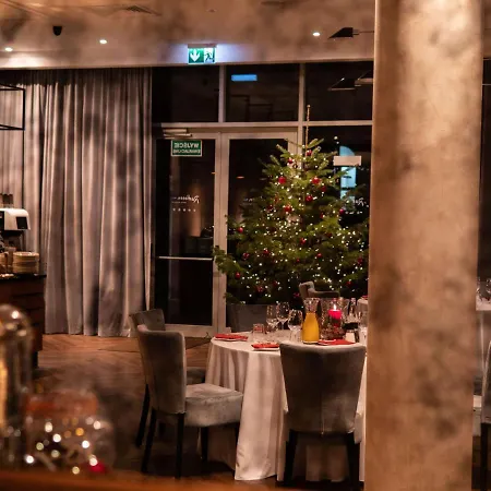 Radisson Blu Hotel 5*