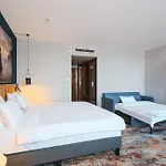 Radisson Blu 5* Βρότσλαβ