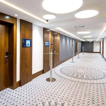Radisson Blu 5* 브로츠와프
