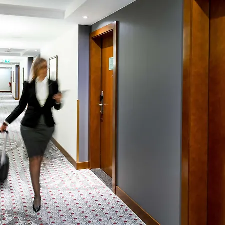Готель Radisson Blu Вроцлав